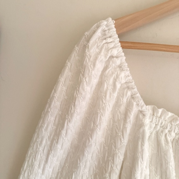 Free People White Eyelet Lady Bug Milk Maid Button Top Women's Size LG - Picture 12 of 13